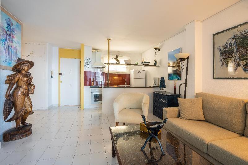 Apartamentos Cel Blau Santa Eulària des Riu Chambre photo
