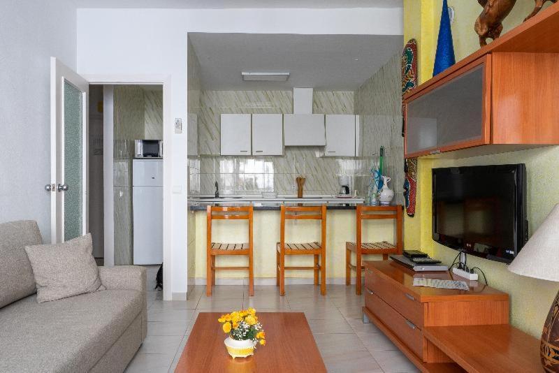 Apartamentos Cel Blau Santa Eulària des Riu Chambre photo