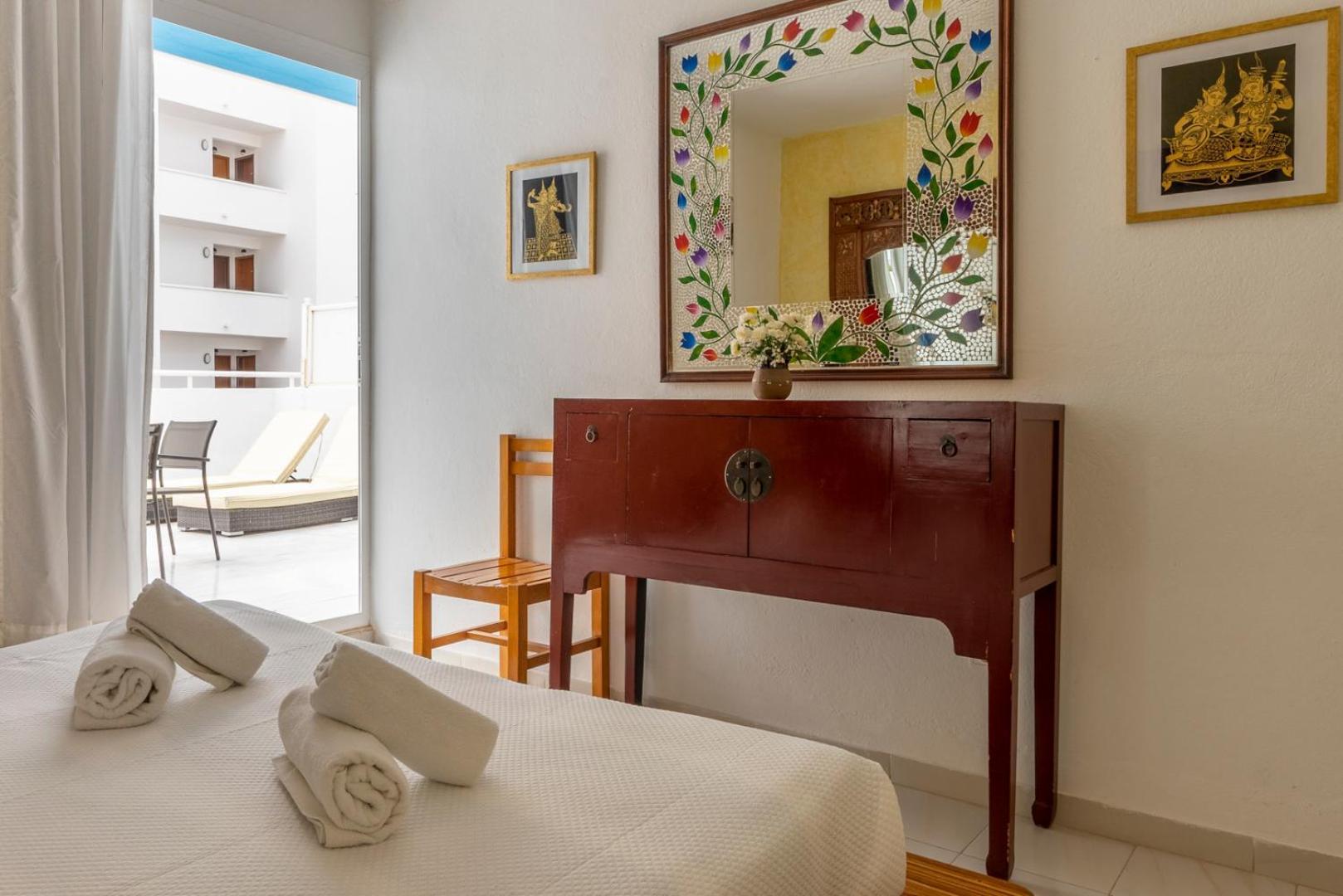 Apartamentos Cel Blau Santa Eulària des Riu Chambre photo